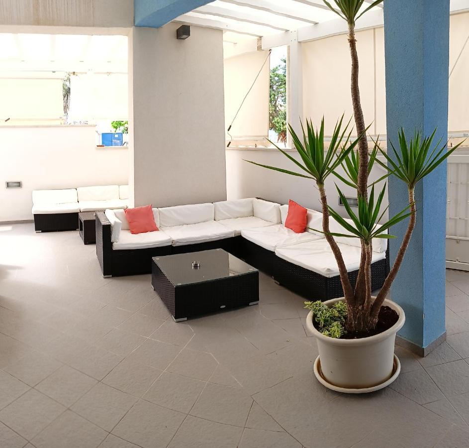 Hotel Blue Sky - San Foca Zewnętrze zdjęcie
