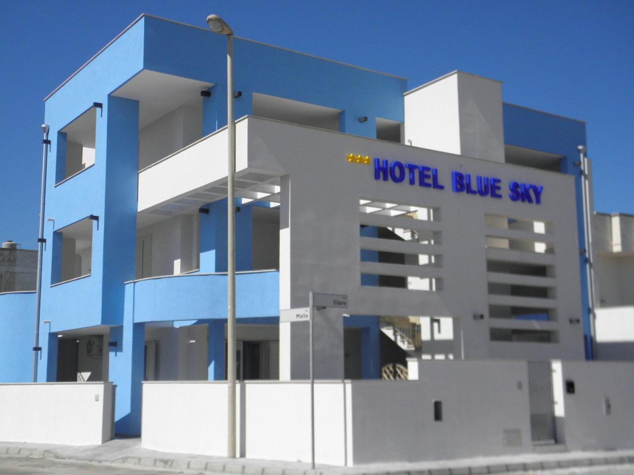 Hotel Blue Sky - San Foca Zewnętrze zdjęcie